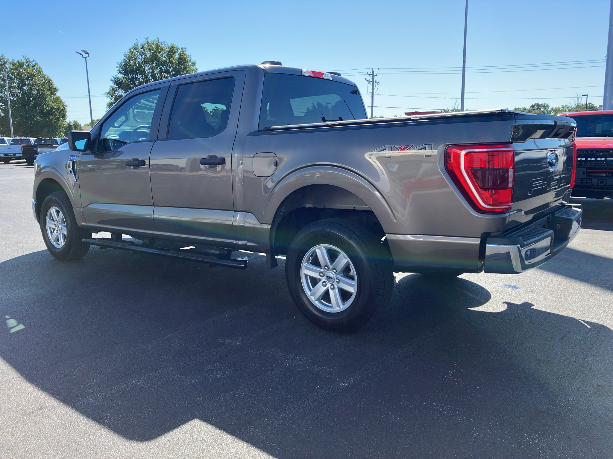 Used 2022 Ford F150 XLT AWD/4WD image 4