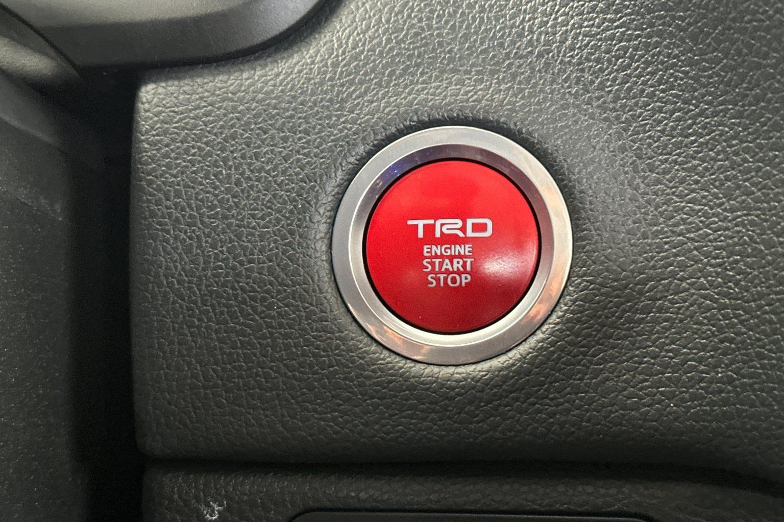 Used 2023 Toyota Tundra Limited w/ TRD Off-Road Package AWD/4WD image 20