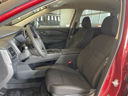Certified 2026 Nissan Rogue S FWD image 10