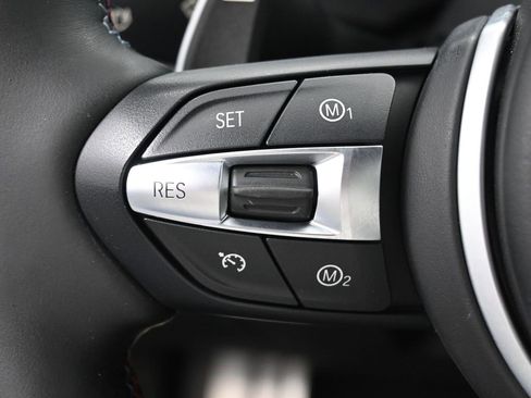 Used 2015 BMW M4 Convertible image 17