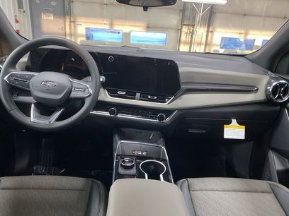 New 2026 Chevrolet Equinox LT w/ Convenience Package II