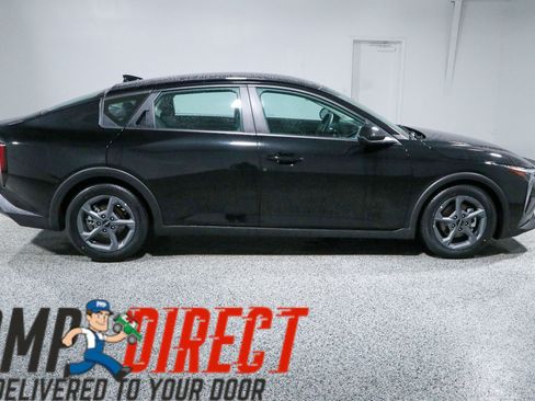 Used 2025 Kia K4 FWD image 6