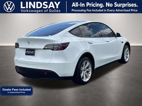 Used 2022 Tesla Model Y Long Range AWD/4WD image 7