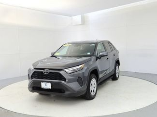 Used 2024 Toyota RAV4 LE AWD/4WD video 1