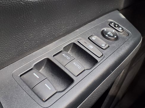 Certified 2023 Honda CR-V EX image 11