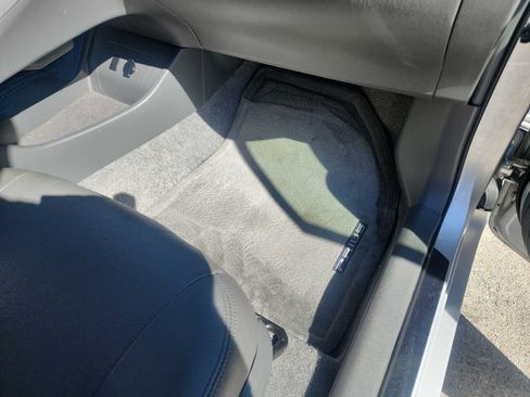 Used 2010 Toyota Prius Two image 30