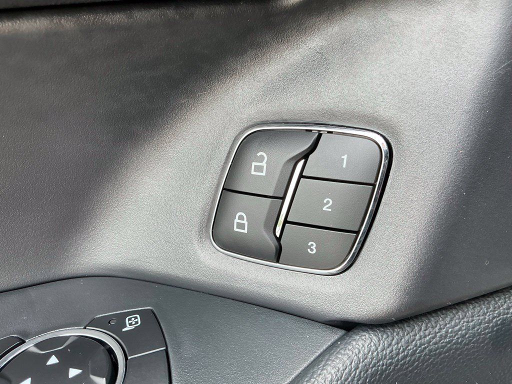Used 2023 Ford Expedition Max XLT RWD image 27