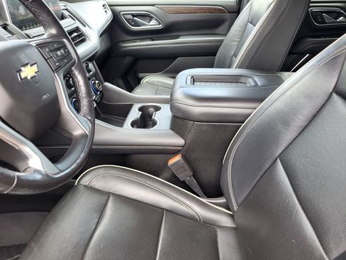 Used 2021 Chevrolet Tahoe Premier AWD/4WD image 24