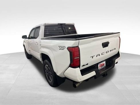 Used 2024 Toyota Tacoma TRD Sport w/ TRD Sport Premium Package image 7