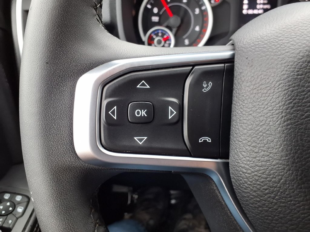 Used 2026 RAM 3500 Big Horn AWD/4WD image 12