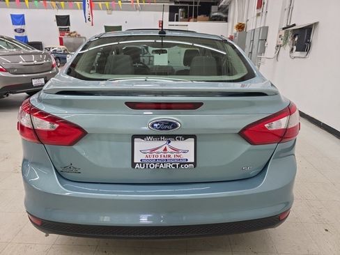 Used 2012 Ford Focus SE FWD image 5