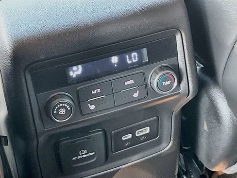 Used 2023 GMC Acadia AT4 w/ Technology Package AWD/4WD image 26