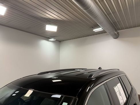 Used 2023 Jeep Grand Cherokee L Limited w/ Luxury Tech Group II image 42