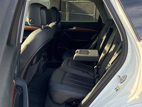 Used 2023 Audi Q5 2.0T Premium Plus image 16