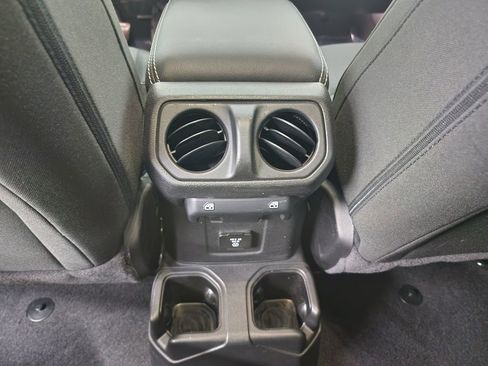 Used 2022 Jeep Wrangler Unlimited Sahara w/ Dual Top Group image 24