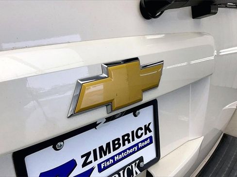 Used 2013 Chevrolet Suburban LTZ image 32