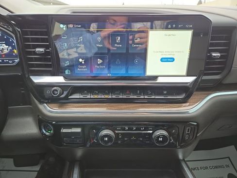 Used 2024 Chevrolet Silverado 1500 LT Trail Boss w/ LT Trail Boss Premium Package image 24