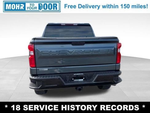 Used 2019 Chevrolet Silverado 1500 Custom Trail Boss w/ Custom Convenience Package AWD/4WD image 4