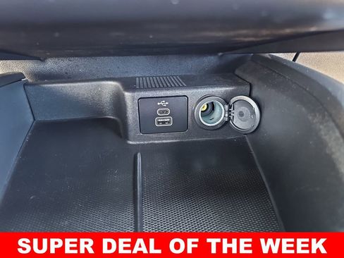 Used 2025 Ford Escape ST-Line image 24