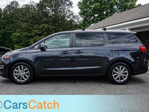 Used 2019 Kia Sedona EX FWD image 8
