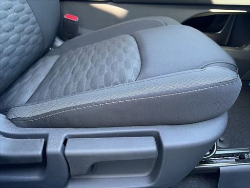 New 2026 Nissan Pathfinder SV image 21