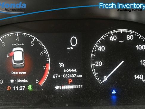 Used 2024 Honda HR-V LX image 12
