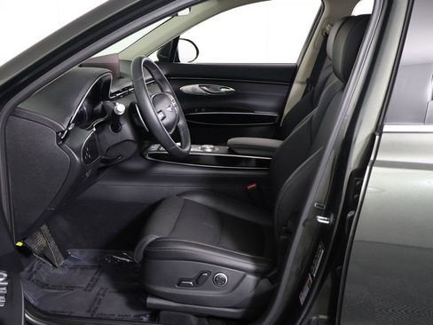 Used 2025 Genesis GV70 2.5T image 24