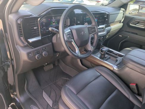 Used 2024 Chevrolet Silverado 1500 RST w/ All Star Edition Plus AWD/4WD image 17