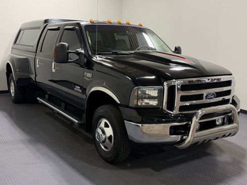 Used 2004 Ford F350 4x4 Crew Cab DRW Super Duty image 4