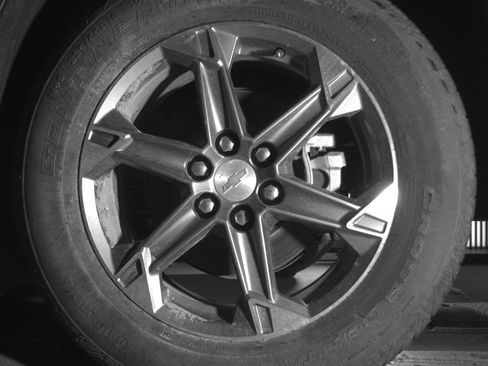 Used 2025 Chevrolet Blazer LT FWD image 14