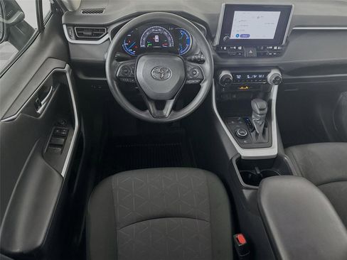 Certified 2025 Toyota RAV4 XLE image 22