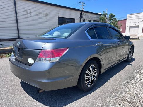 Used 2010 Honda Accord LX image 4