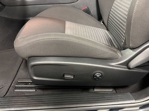 Used 2021 Dodge Challenger GT w/ Driver Convenience Group RWD image 14