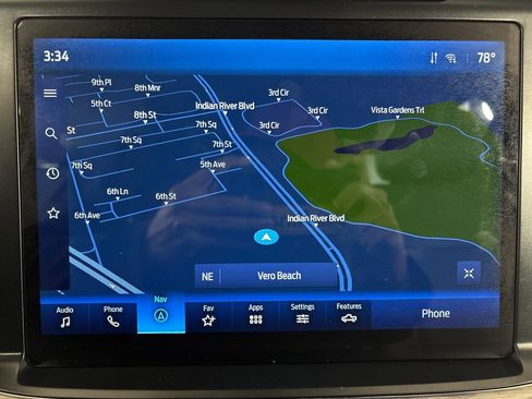 Certified 2021 Ford F150 Lariat w/ Equipment Group 502A High image 26