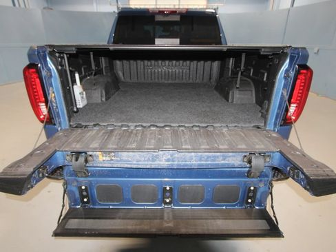 Used 2024 GMC Sierra 1500 Denali AWD/4WD image 40