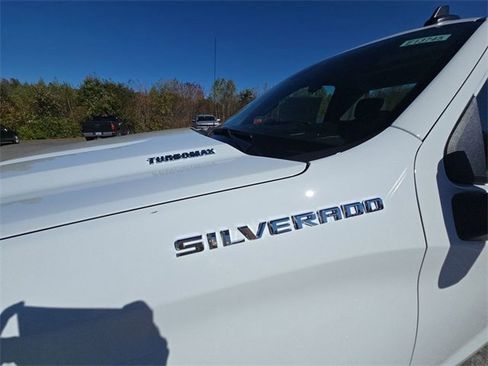 New 2026 Chevrolet Silverado 1500 W/T image 30