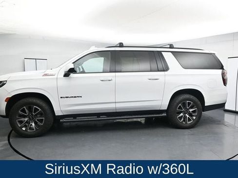 Used 2022 Chevrolet Suburban Z71 AWD/4WD image 7