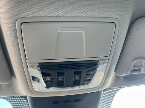 Certified 2025 Acura MDX w/ Technology Package image 19