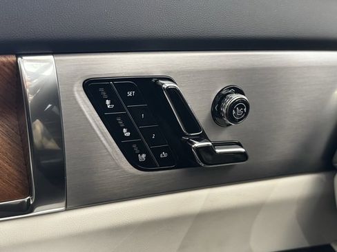 New 2026 Cadillac Vistiq Luxury image 36