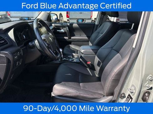 Used 2023 Toyota 4Runner TRD Off-Road Premium w/ Moonroof Package AWD/4WD image 15