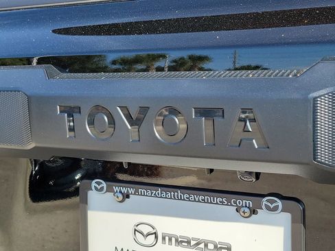 Used 2025 Toyota 4Runner SR5 image 7