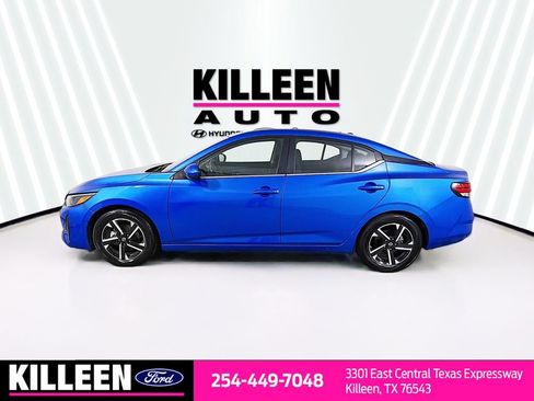 Used 2025 Nissan Sentra SV FWD image 4