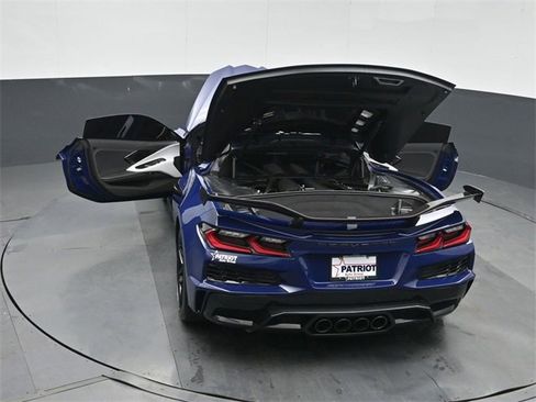 Used 2025 Chevrolet Corvette Z06 w/ Stealth Interior Trim Package image 53