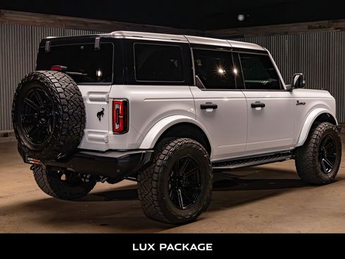 Used 2025 Ford Bronco Badlands AWD/4WD image 9
