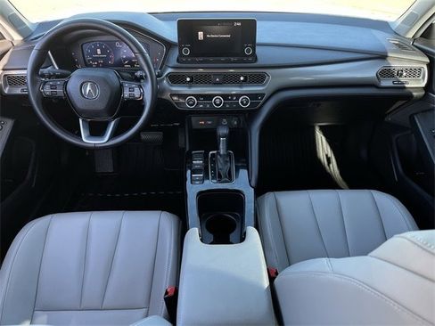 Certified 2025 Acura Integra Base image 11