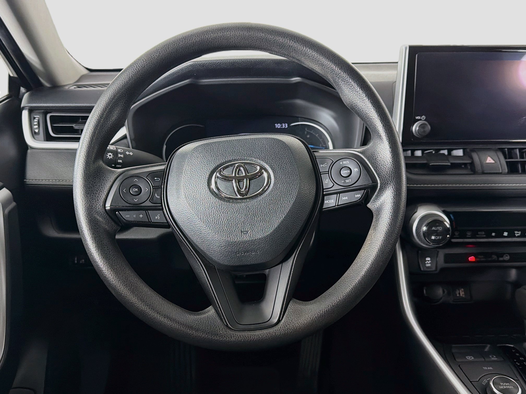 Used 2024 Toyota RAV4 LE AWD/4WD image 18
