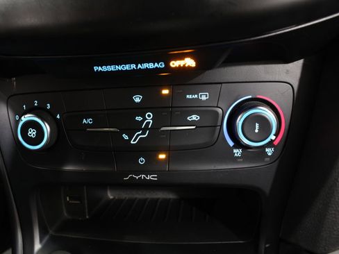 Used 2018 Ford Focus ST FWD image 36