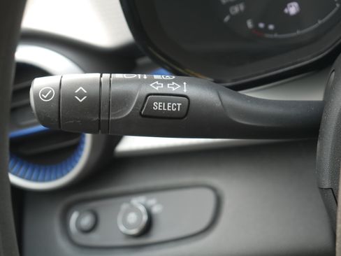 Certified 2024 Chevrolet Trax LS FWD image 24