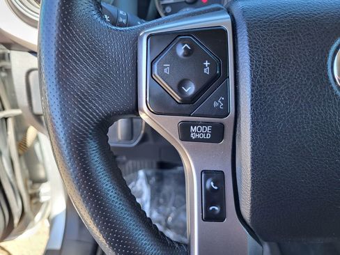 Used 2023 Toyota Tacoma SR5 w/ Technology Package image 27