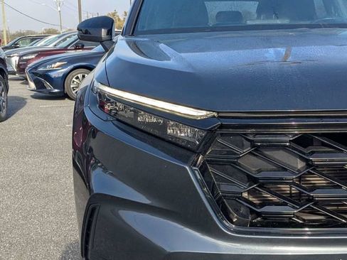 Used 2023 Honda CR-V Sport image 9